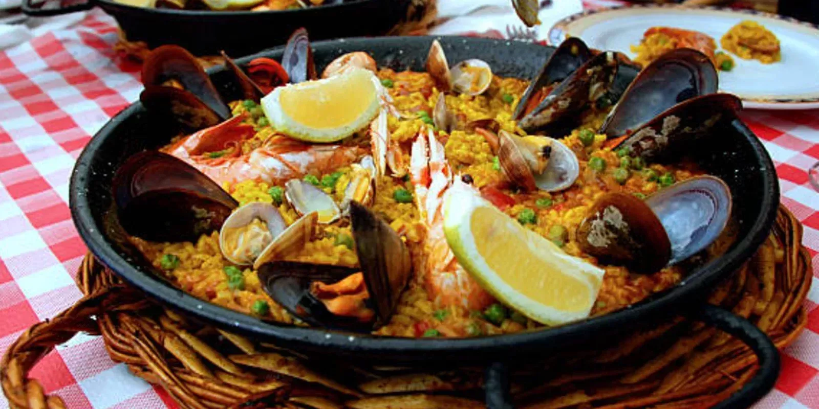 Mâncarea tipică din Costa del Sol: un ghid complet al gastronomiei andaluze