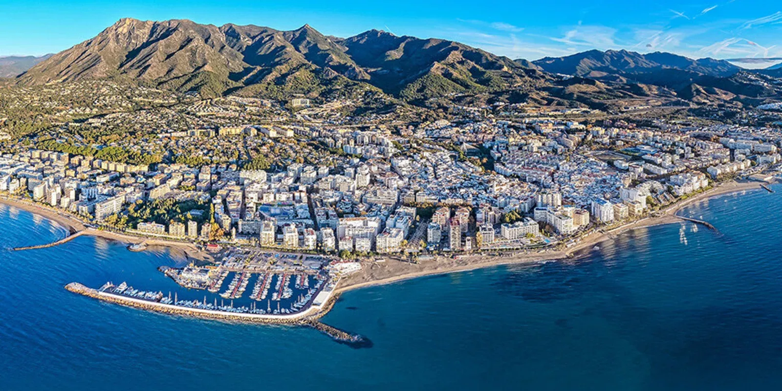 De ce Costa del Sol atrage tot mai mulți investitori din Europa de Est
